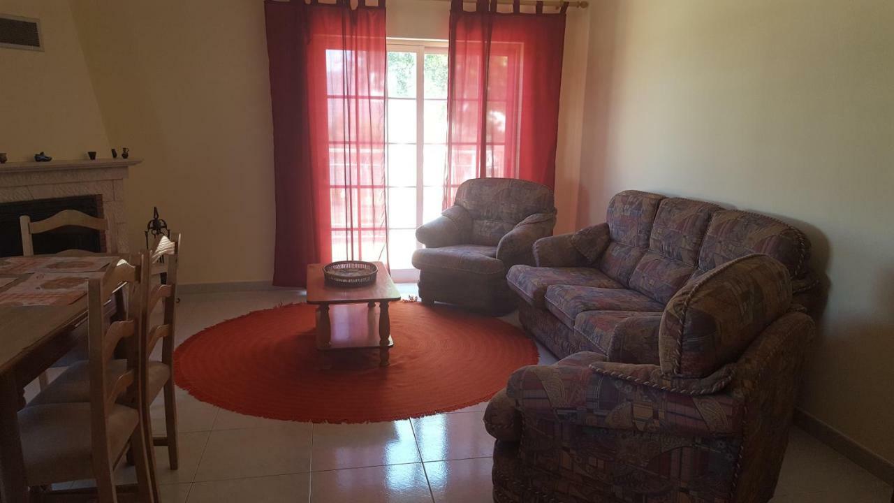 Saraiva'S Guest House Lagos Exterior photo