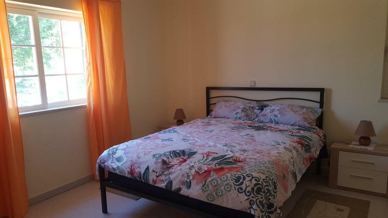 Saraiva'S Guest House Lagos Exterior photo